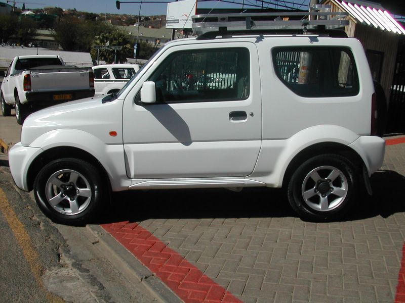 Suzuki jimny 2011