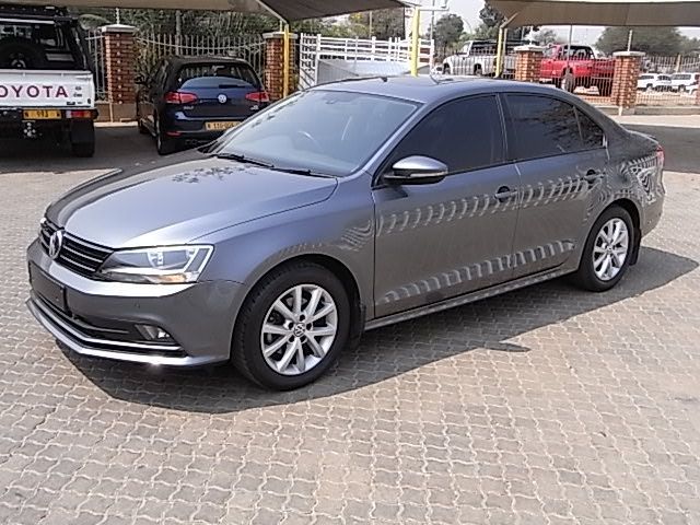 Volkswagen jetta 7 комплектации