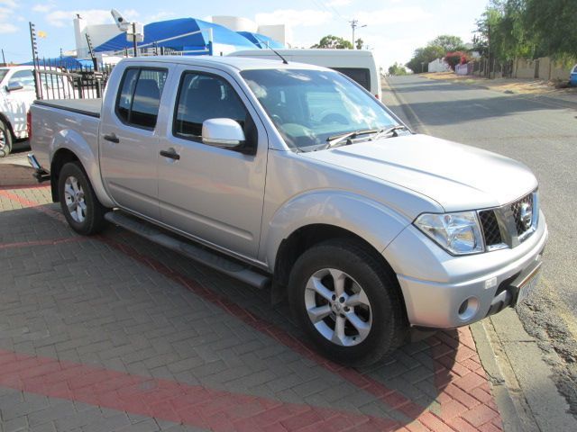 Nissan navara 2009