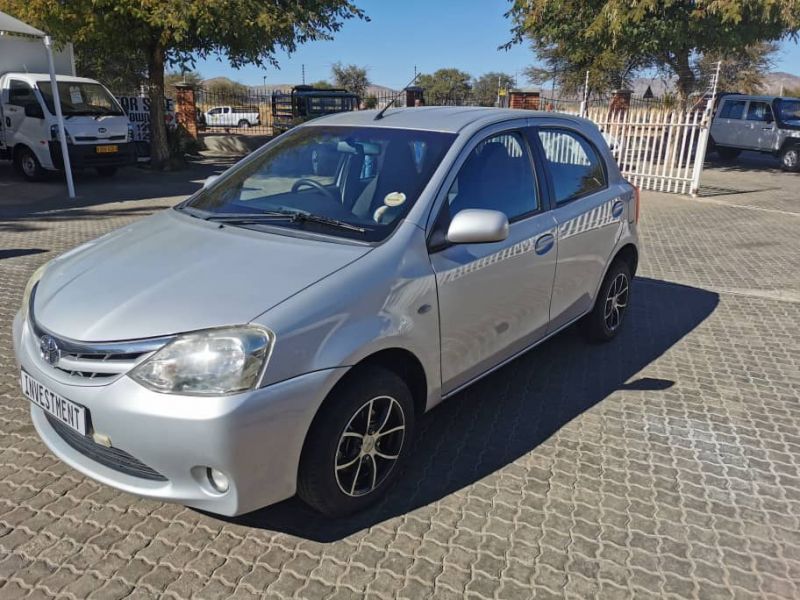 2012 Toyota ETIOS 1.5 XS H/B for sale | 88 000 Km | Manual transmission ...